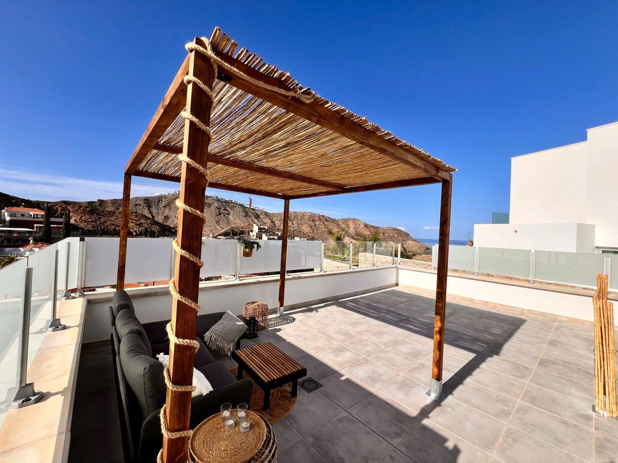 Dream Villa With Heated Pool, Rooftop & Ocean Views Моган Экстерьер фото